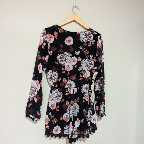 ASTR romper - Picture 8 of 8